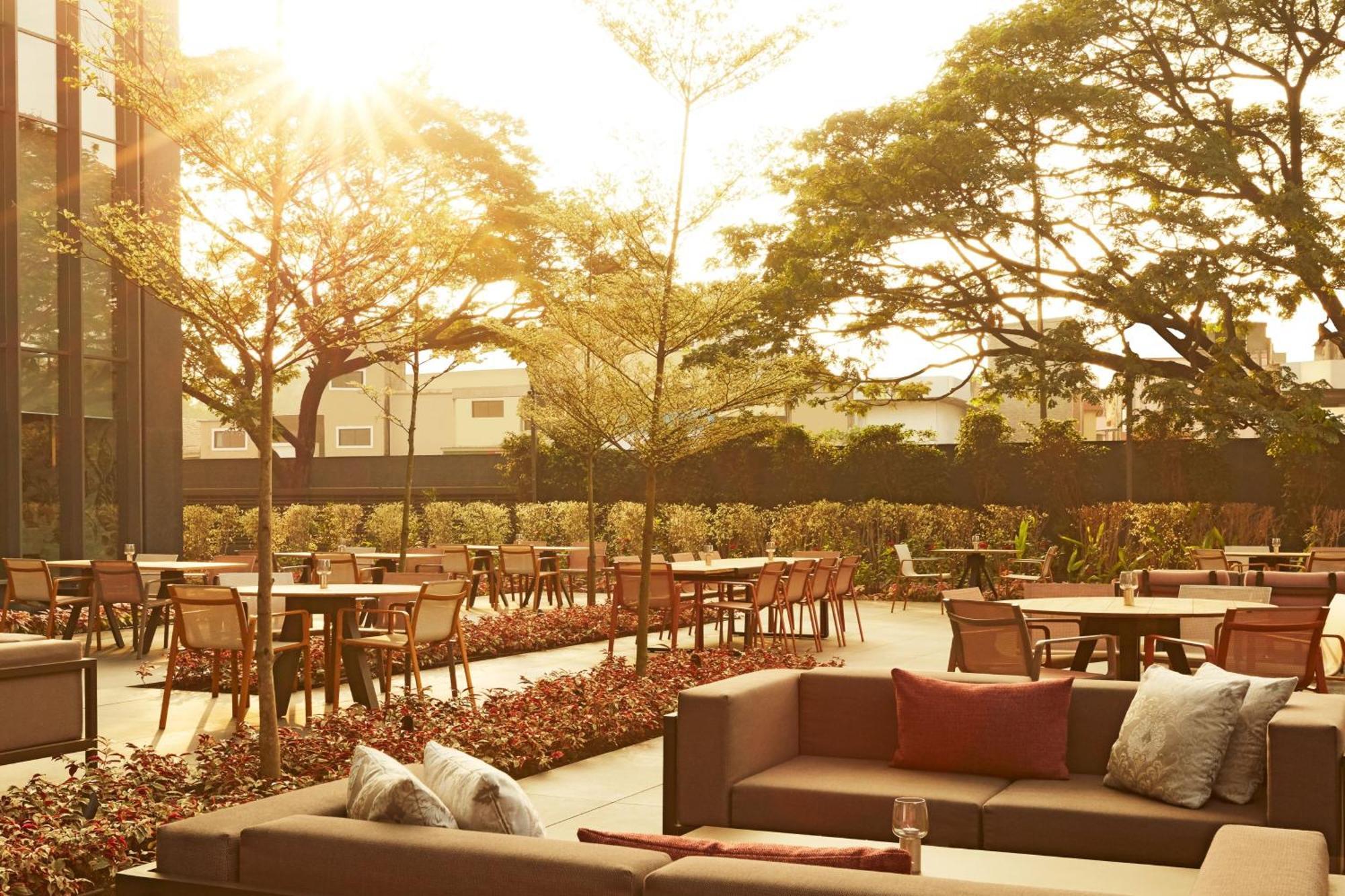 The Ritz-Carlton, Pune Hotel Exterior photo