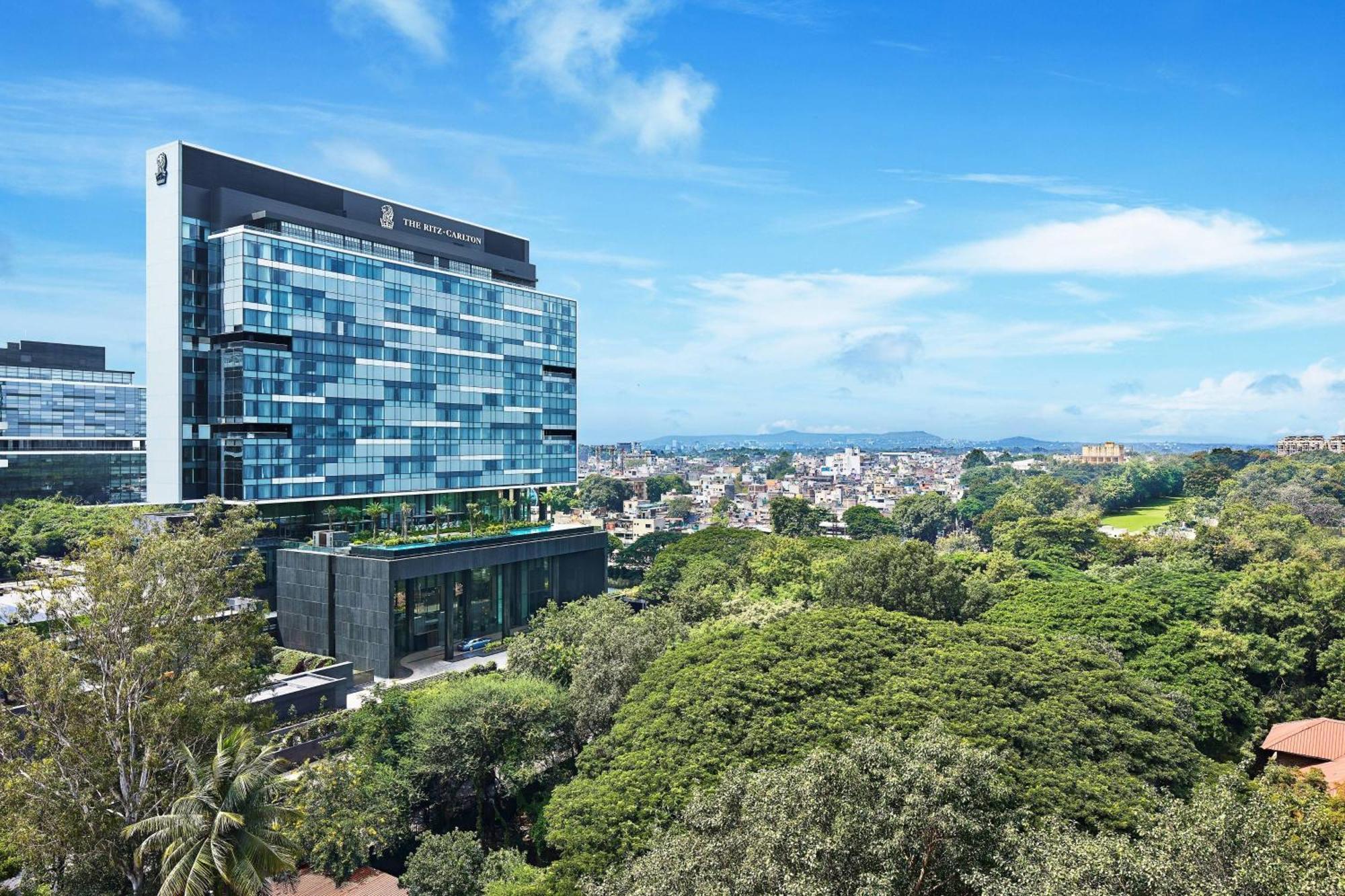 The Ritz-Carlton, Pune Hotel Exterior photo